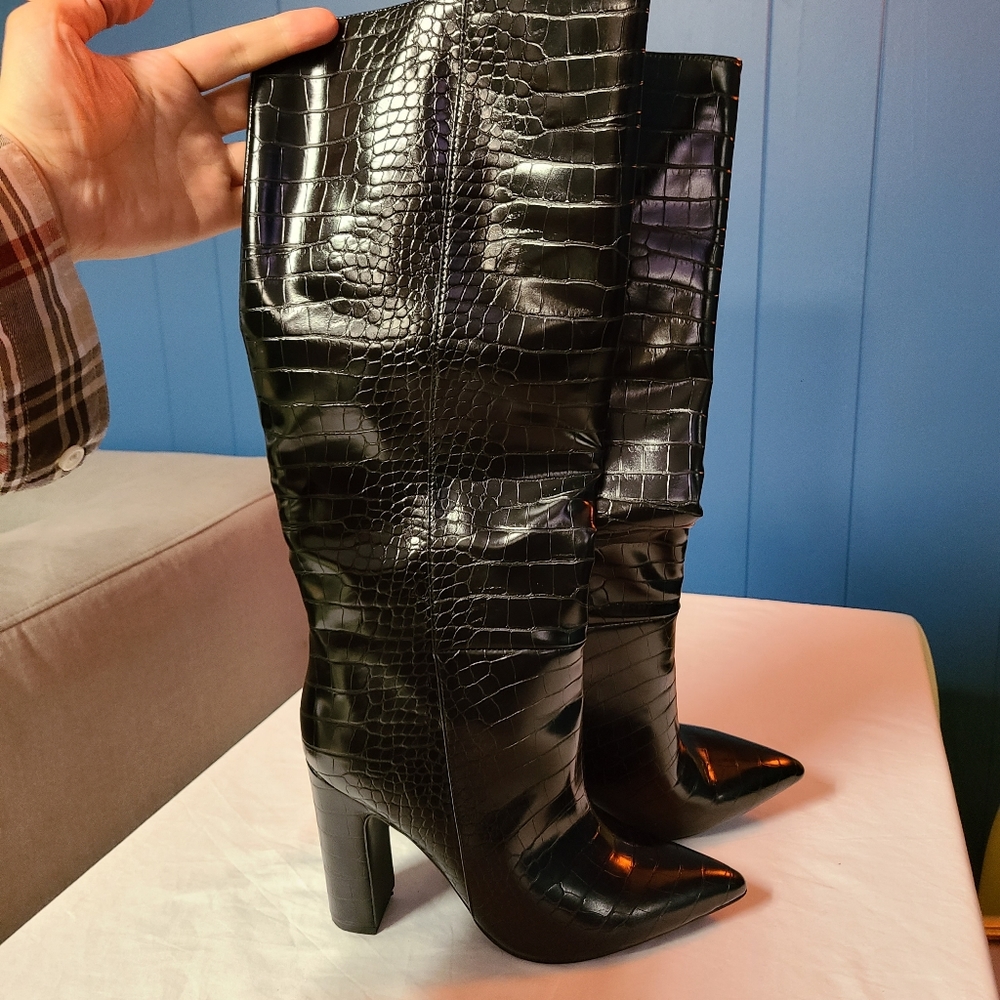 Steve Madden Nikitta Black Croc Textured Boots Size 8 - Picture 6 of 14